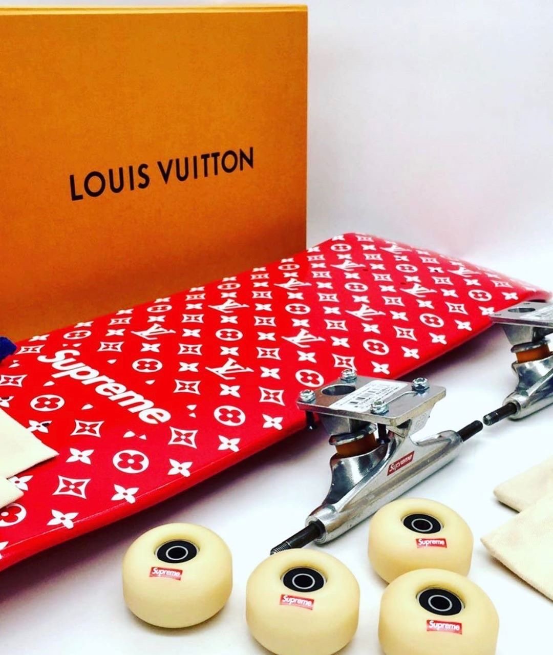 Louis Vuitton x Supreme, Monogram Skateboard Deck, TRIOMPHE, 2023