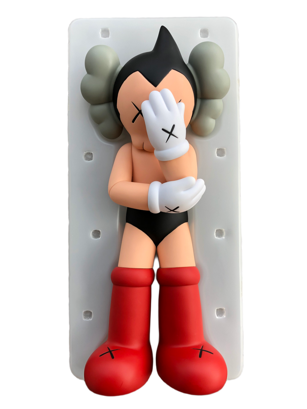 KAWS カウズ Astro Boy Vinyl Figure Red KAWS Astro Boy Vinyl Figure Red | archives